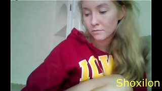 अत्यंत मादक आणि खडबडीत गडद केसांची बेब Kayla Jade fucked नाही